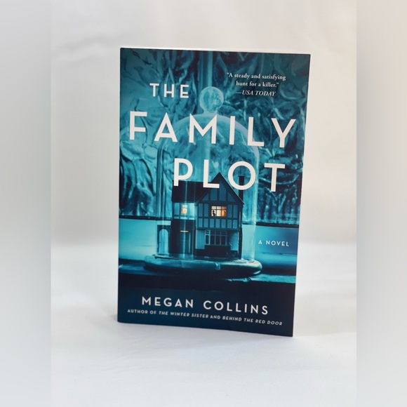 Thriller Novels: YOU Love Me, My Dearest Darkest & The Family Plot - Picture 13 of 13